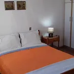 Vera\'S House